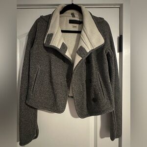 Citizens of Humanity Women’s Gray and Cream Sweater